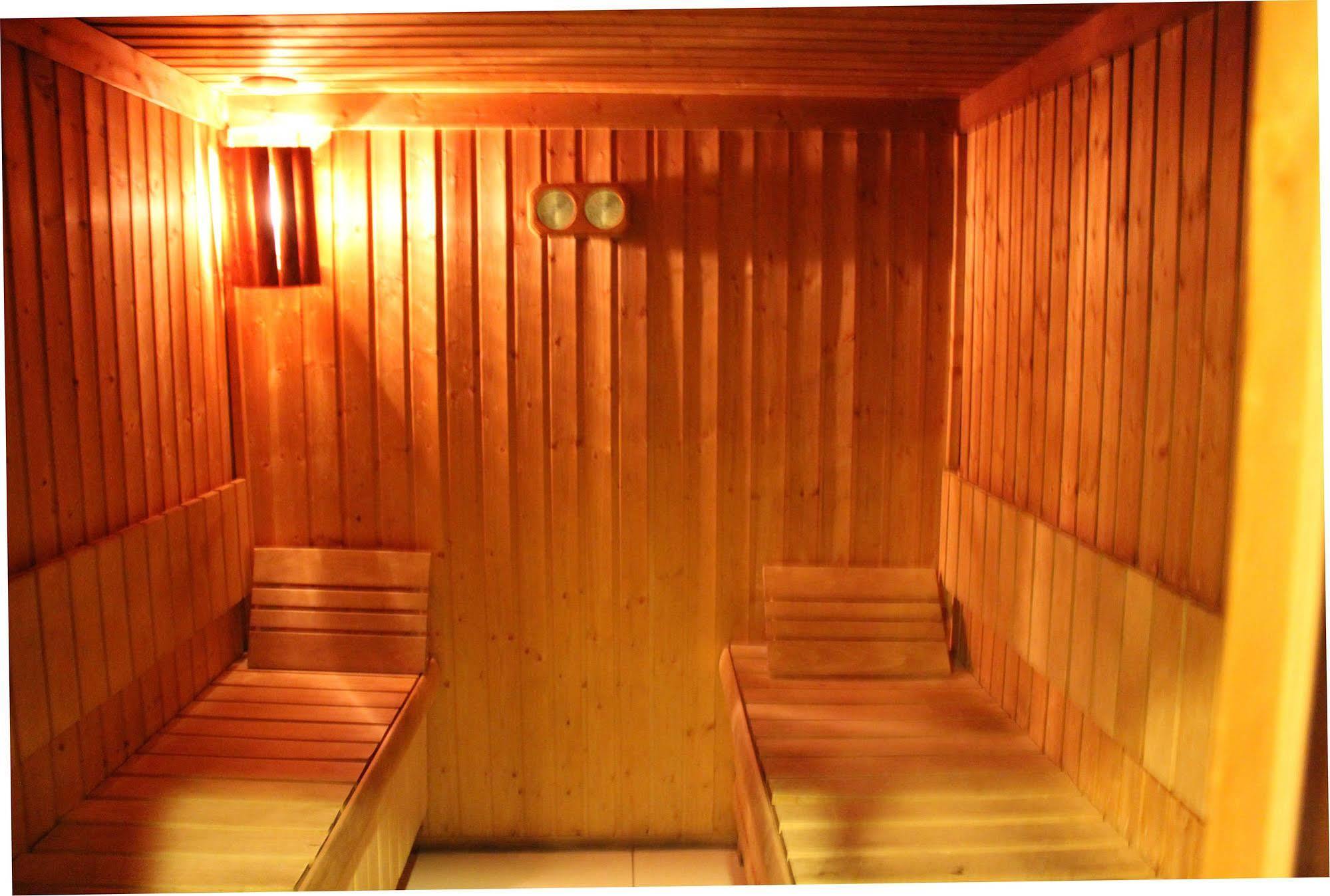 Platinum Park 4*
